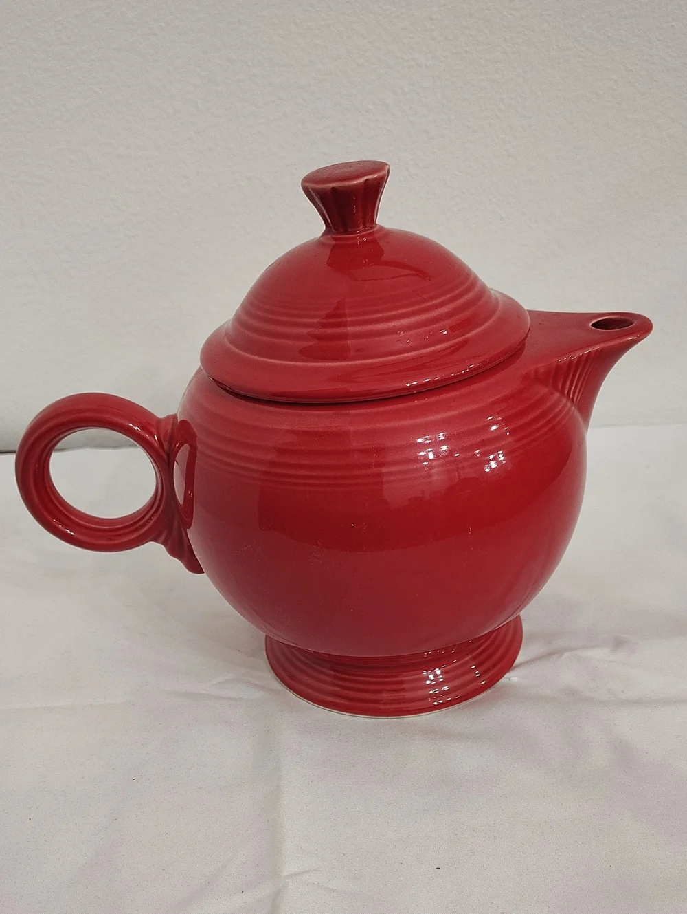 Fiesta Homer Laughlin Red Ceramic Teapot with Lid